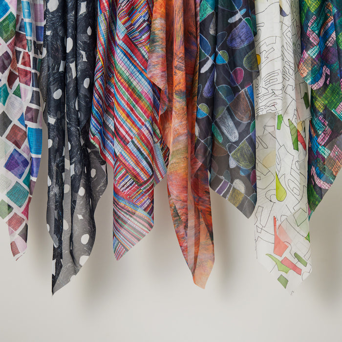 JIAS ONLINE×ヘラルボニーコラボ「ART SHEER CURTAIN」の魅力