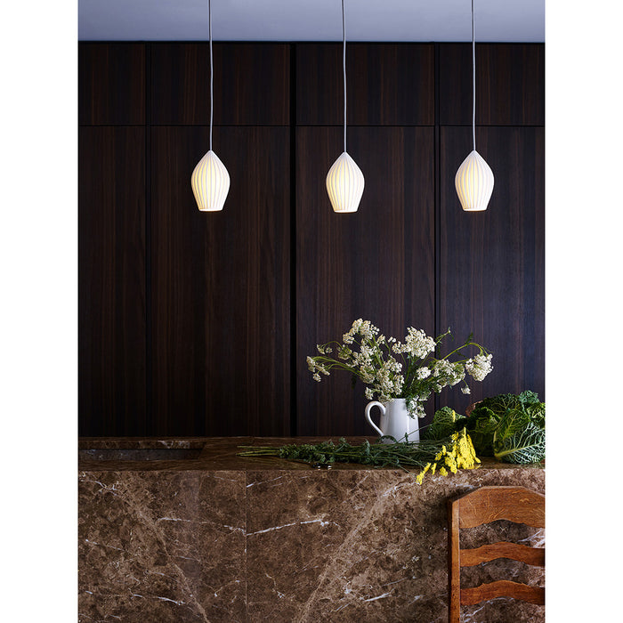 ペンダントライト ボーンチャイナ 陶器 ORIGINAL BTC ENGLAND / オリジナルBTCイングランド FIN PENDANT EXTRA LARGE / フィン ペンダント エクストラ ラージ