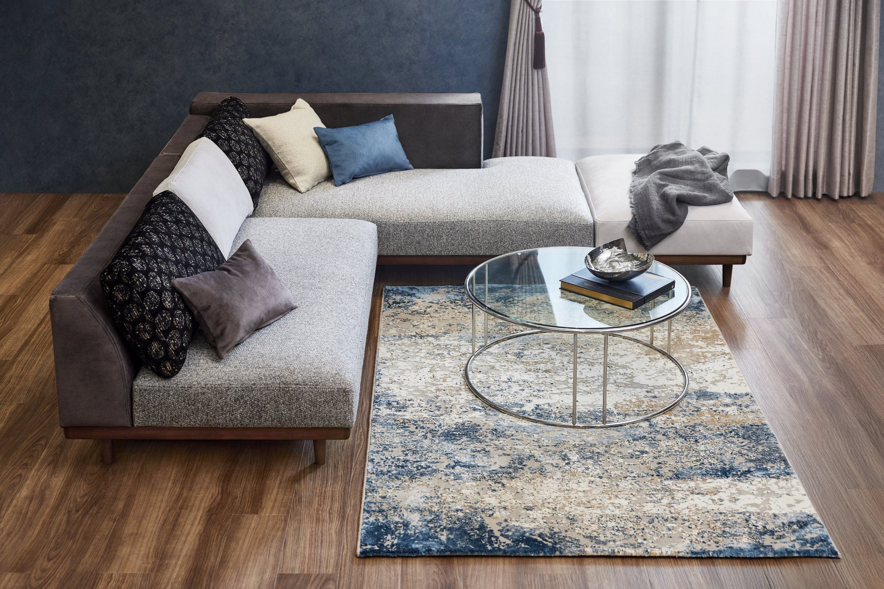 Interior File #15『オーダーソファ 「TILO(ティーロ)」から、オットマンが新登場！』