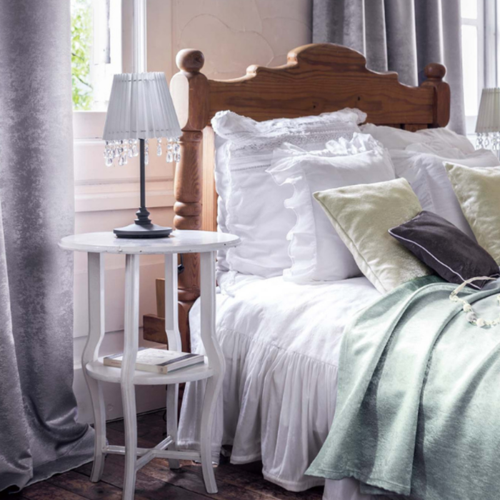 女性の一人暮らし向け！防犯とデザインを両立するカーテンの選び方