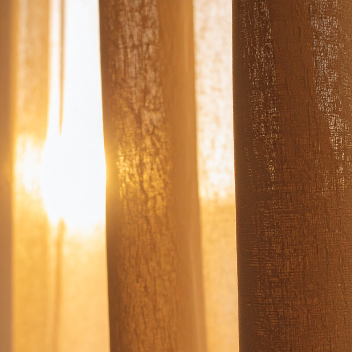 夜は透ける？リネンカーテンを理想のままお部屋に迎える方法