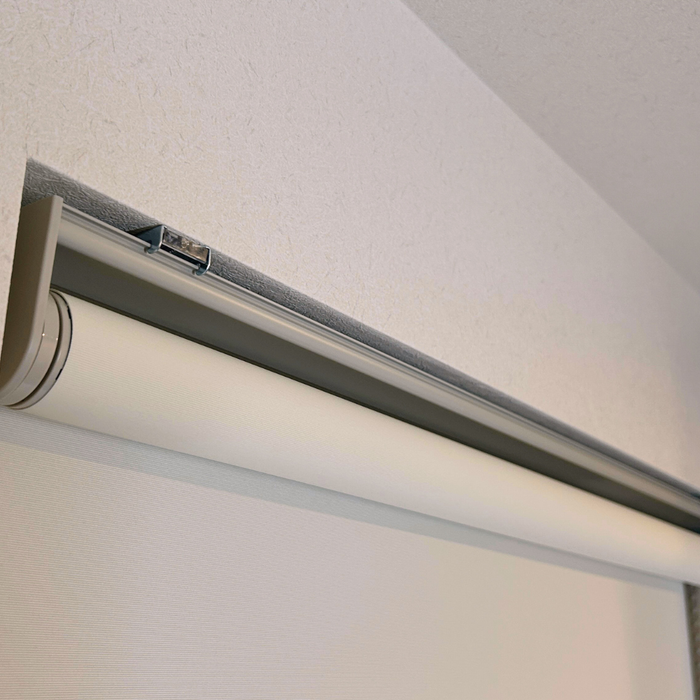 間仕切りロールスクリーンで叶える、心地よい暮らしのつくり方