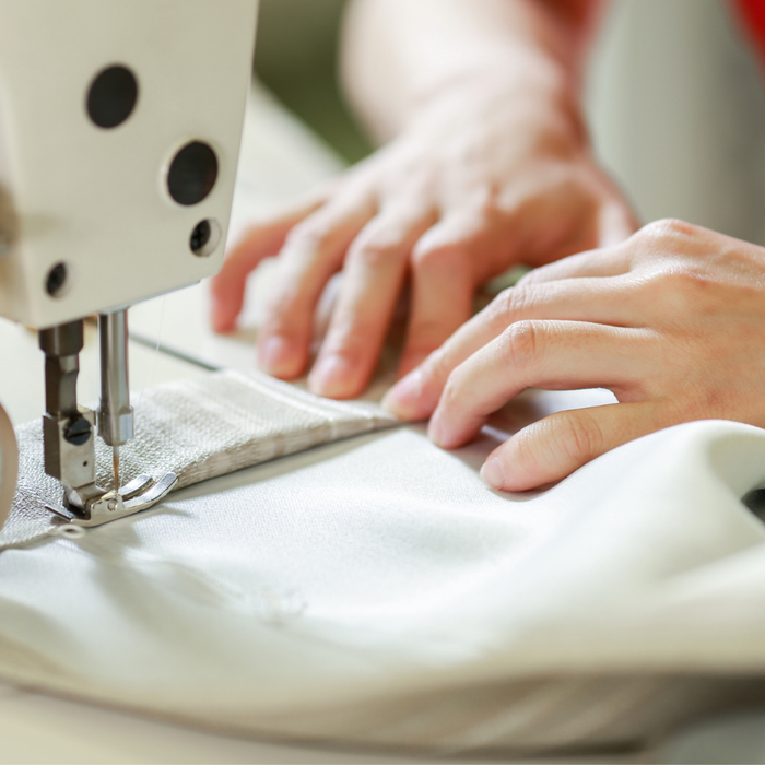 オーダーカーテンに継ぎ目があるのはなぜ？その理由をプロが解説！