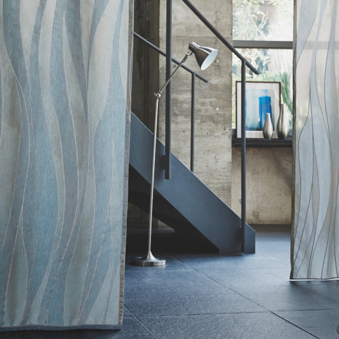 フラットカーテンで後悔しない！選び方のポイントを解説